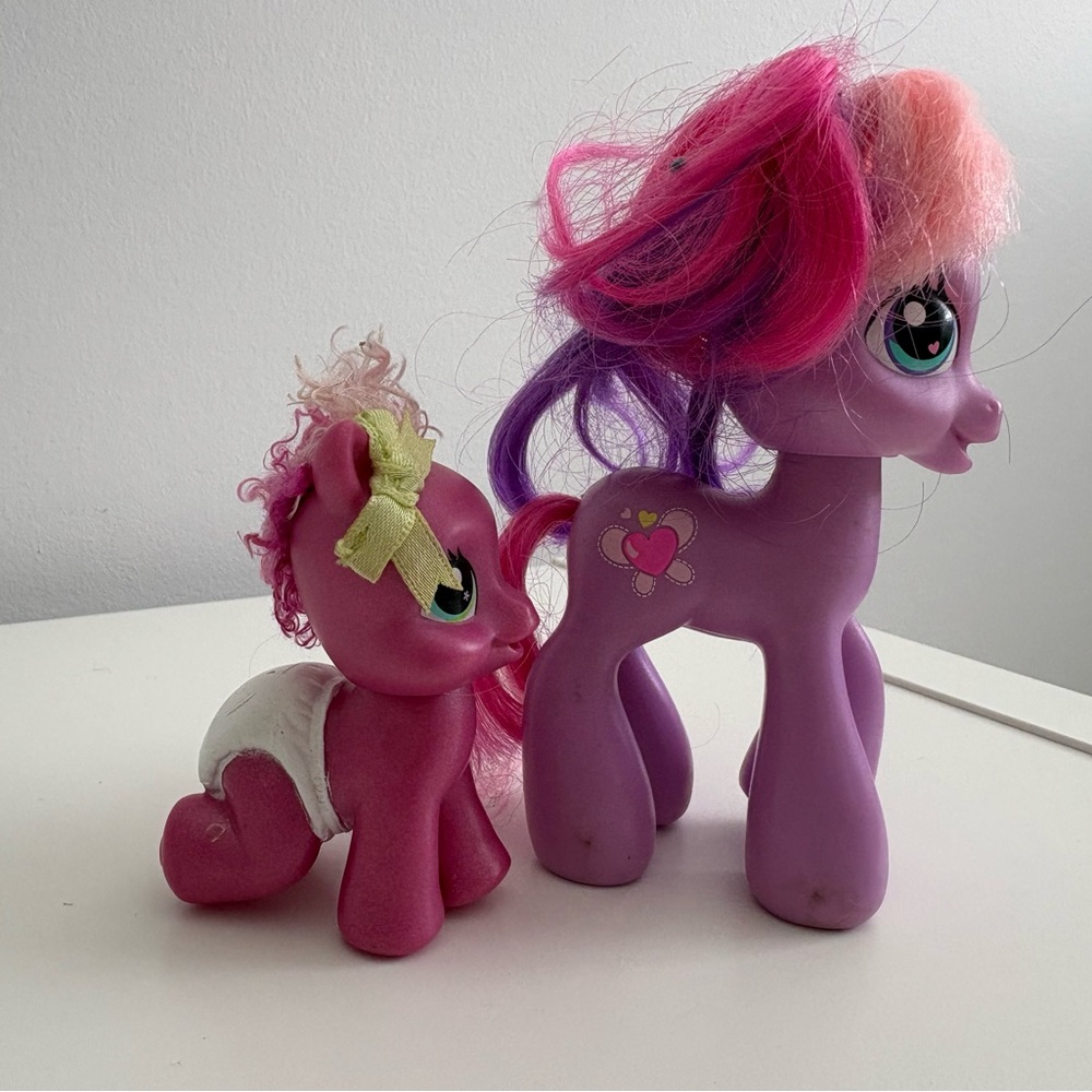 My Little Pony Mom Baby Set Hasbro Pink Purple Pony Bundle - Picture 5 of 7